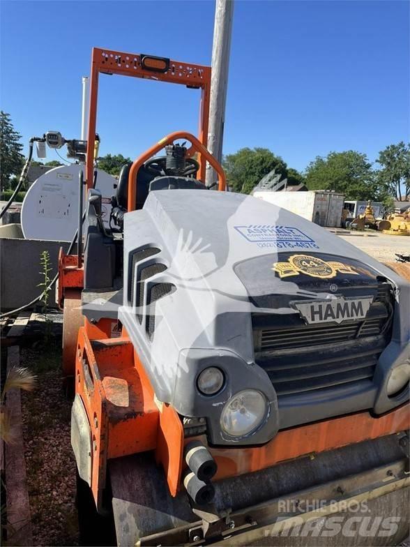 Hamm HD12VV Egydobos hengerek