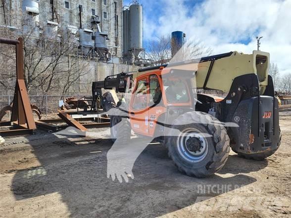 JLG 1255 Teleszkópos rakodók