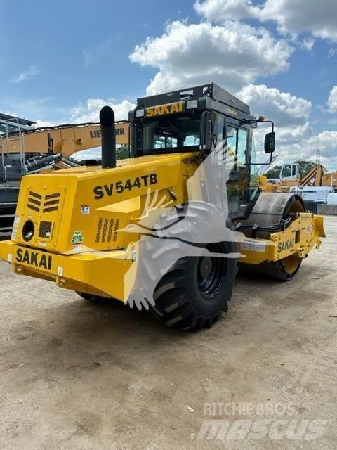 Sakai SV544TB Egydobos hengerek