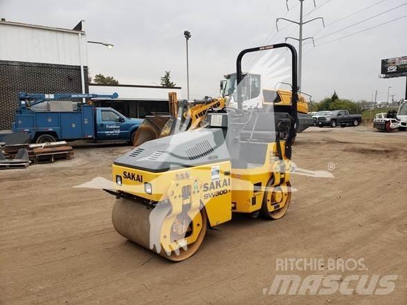 Sakai SW300 Egydobos hengerek