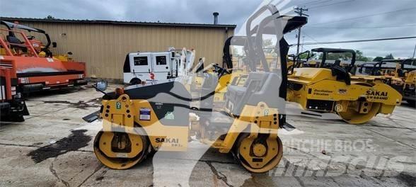 Sakai SW354 Egydobos hengerek