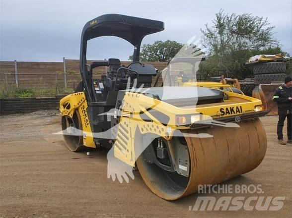 Sakai SW770HF Egydobos hengerek