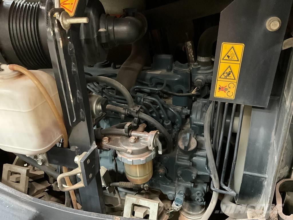 Kubota KX 61-3 Mini kotrók < 7t