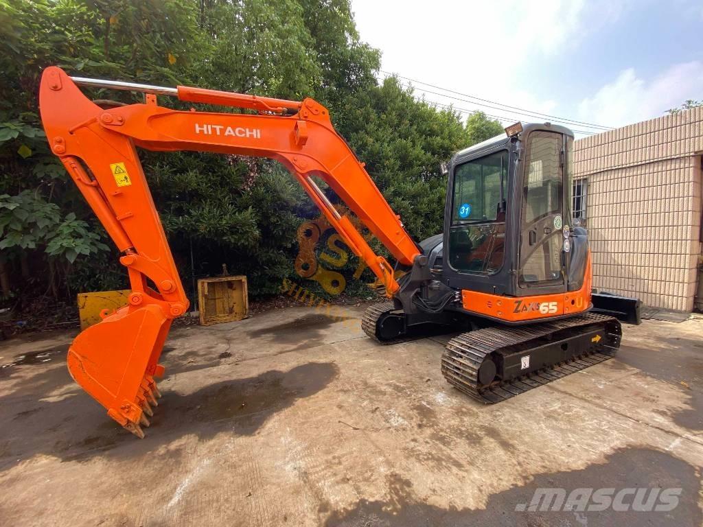 Hitachi ZX 65 U Mini kotrók < 7t