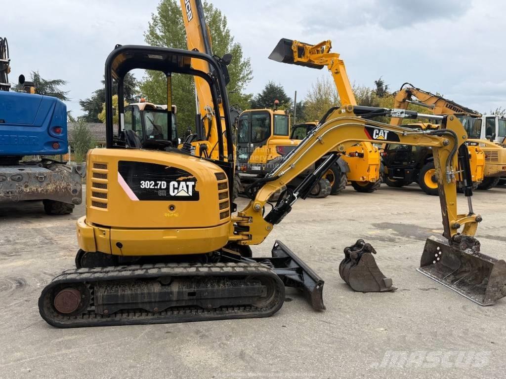 CAT 302.7 CR Mini kotrók < 7t