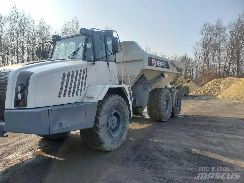 Terex TA 300 Csuklósdömperek