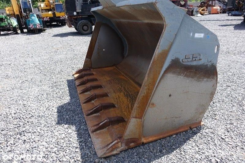 Liebherr L566, L576 Gumikerekes homlokrakodók