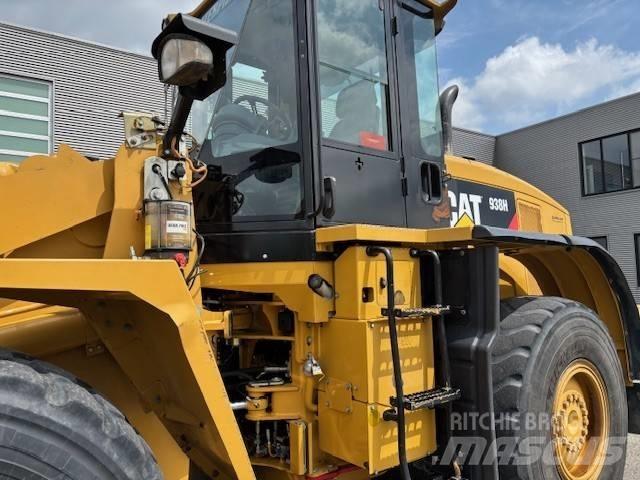 CAT 938 H Gumikerekes homlokrakodók