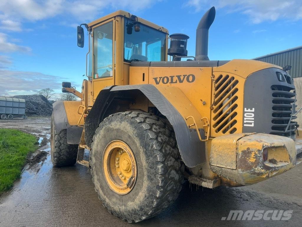 Volvo L 110 E Gumikerekes homlokrakodók