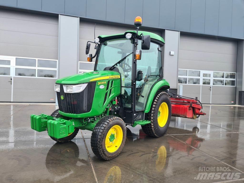 John Deere 3039R Traktorok