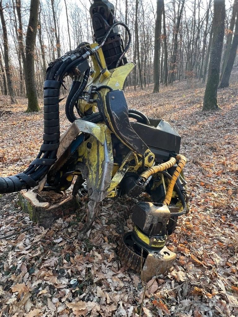 Timberjack 1270D Betakarítók