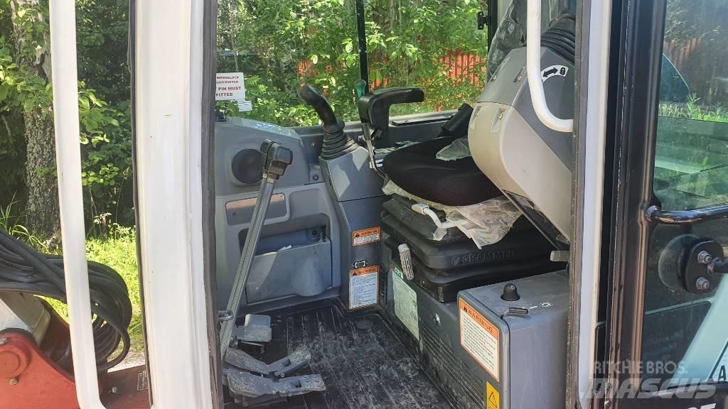 Takeuchi TB235 Mini kotrók < 7t