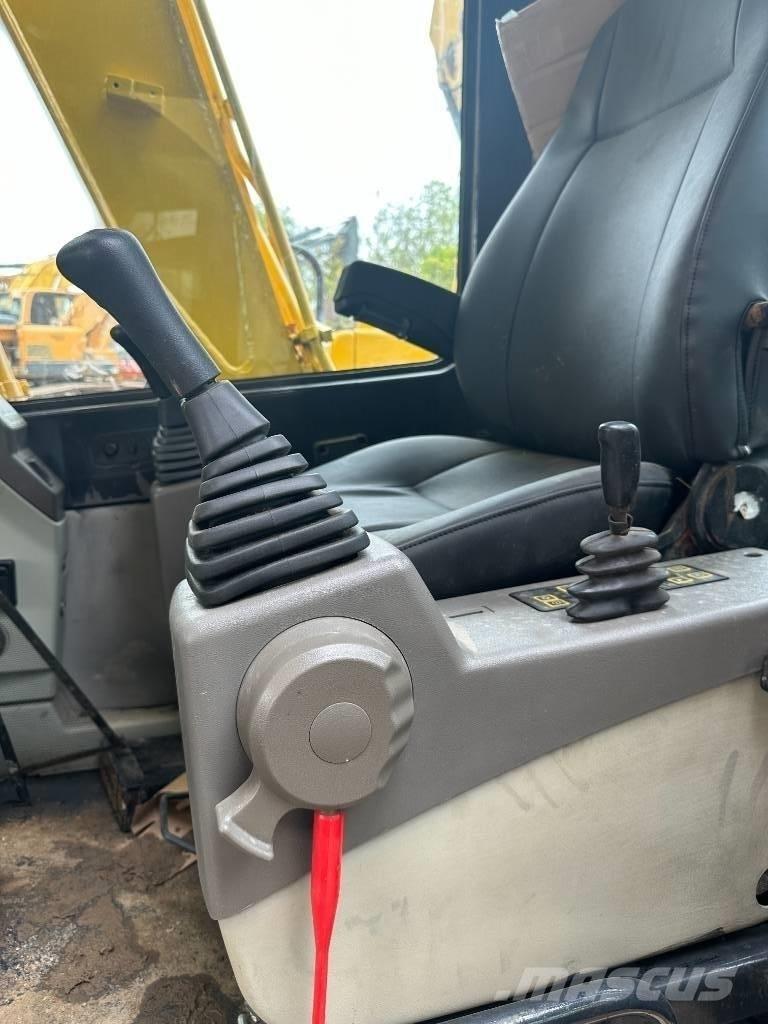 Hyundai 80-7 Lánctalpas kotrók