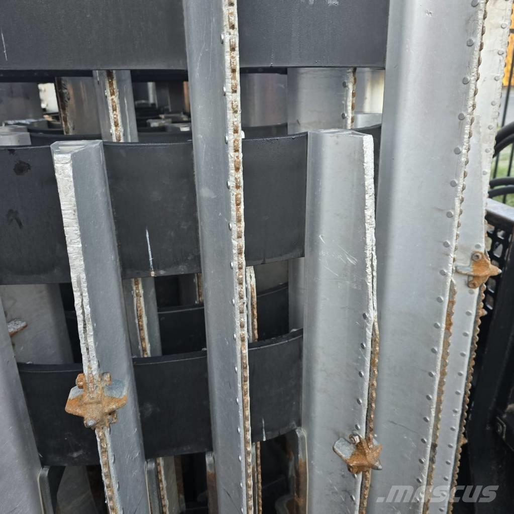 Kässbohrer PB 600 Sípálya kezelő gépek