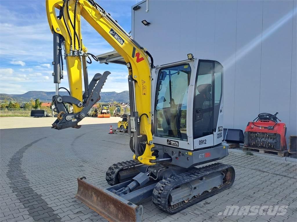 Wacker Neuson ET35 Lánctalpas kotrók