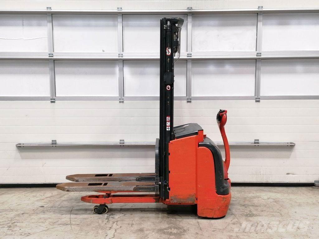 Linde L14I Gyalogkíséretű targonca
