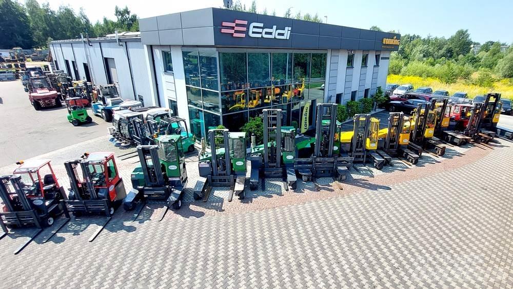 Combilift C3500 Tolóoszlopos négyutas targonca