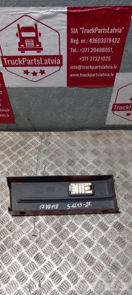 Scania R440  1779118 Vezetőfülke és belső tartozékok