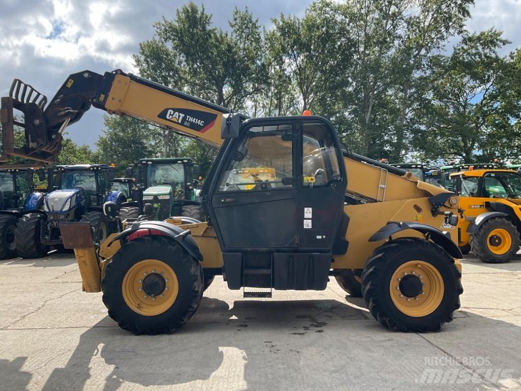 CAT TH 414 Teleszkópos rakodók