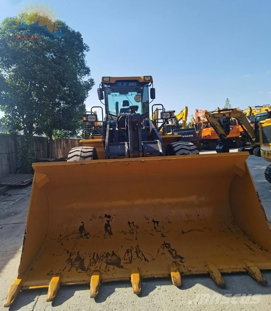 XCMG ZL 50 GN Gumikerekes homlokrakodók