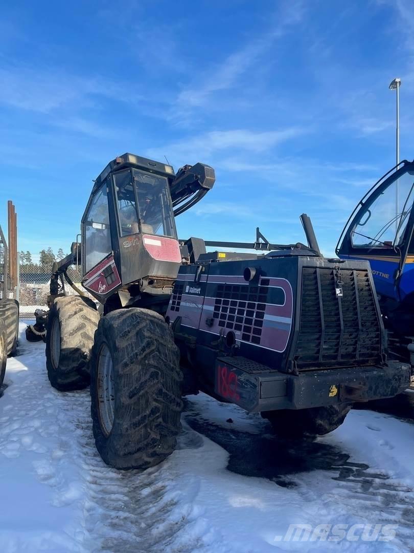 Valmet 911 Betakarítók