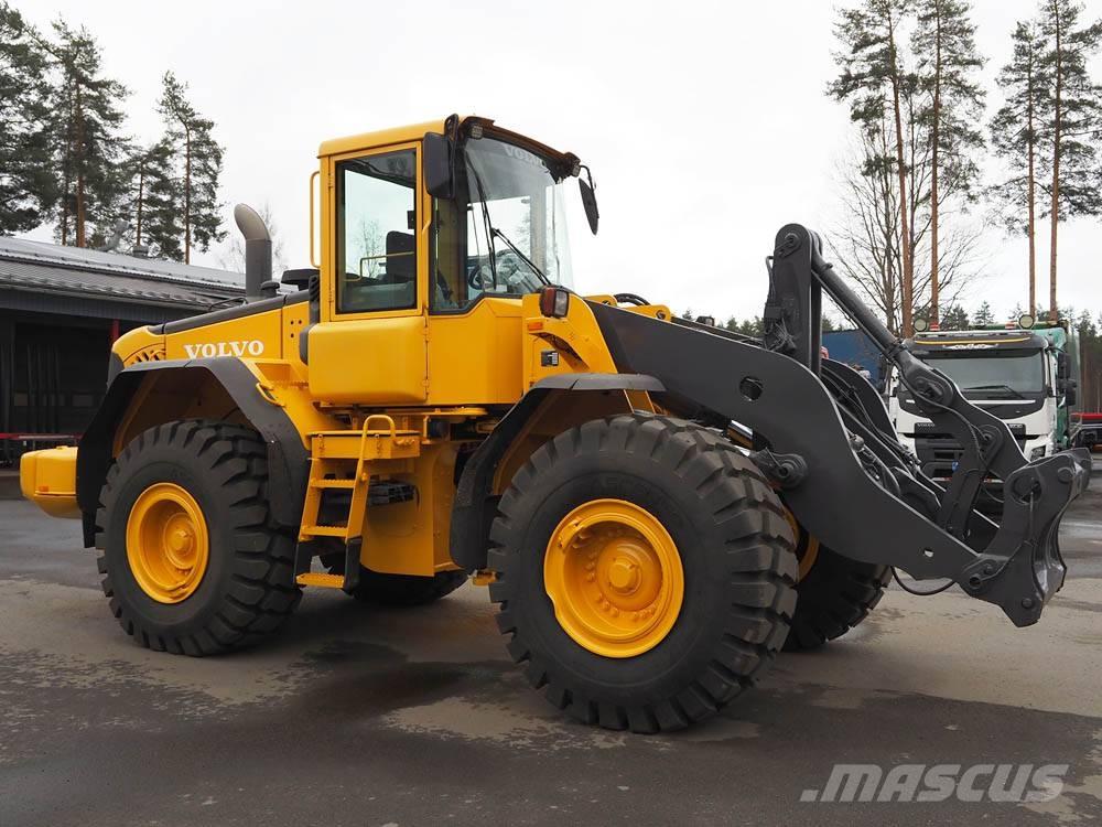Volvo L 110 E Gumikerekes homlokrakodók