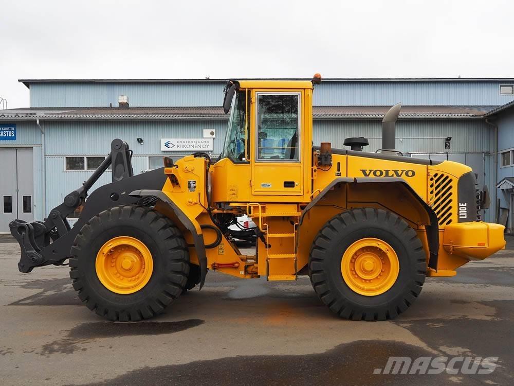 Volvo L 110 E Gumikerekes homlokrakodók