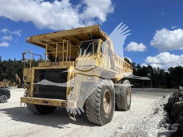 CAT 777B Csuklósdömperek