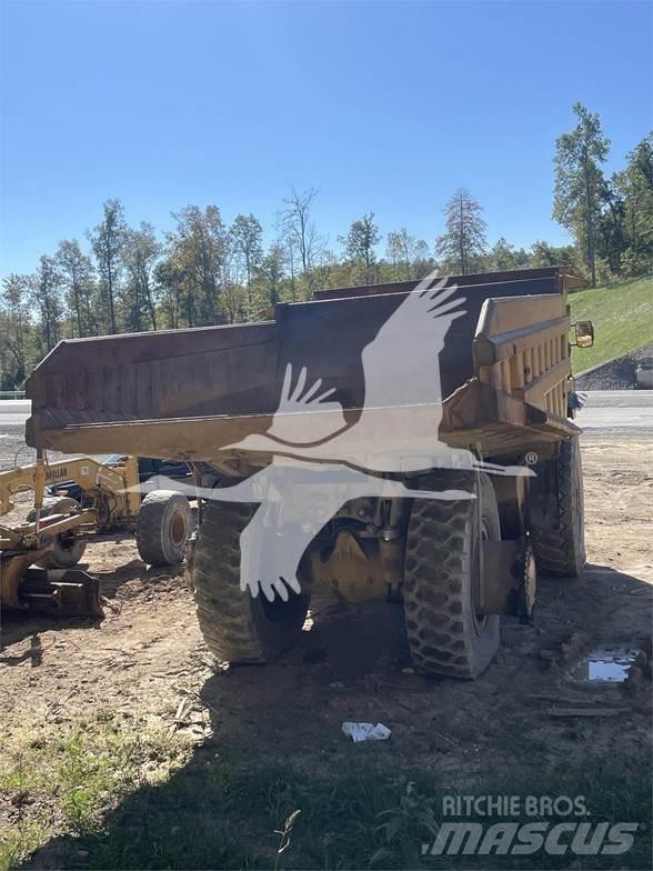 CAT 777B Csuklósdömperek