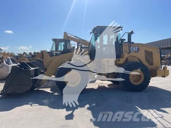 CAT 950GC Gumikerekes homlokrakodók