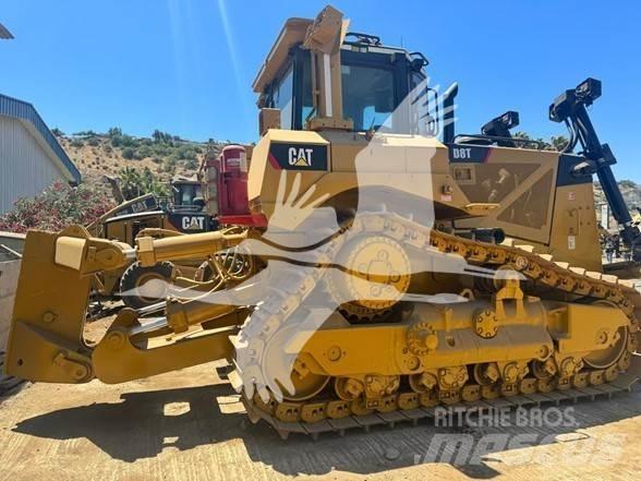 CAT D8T lánctalpas dózerek