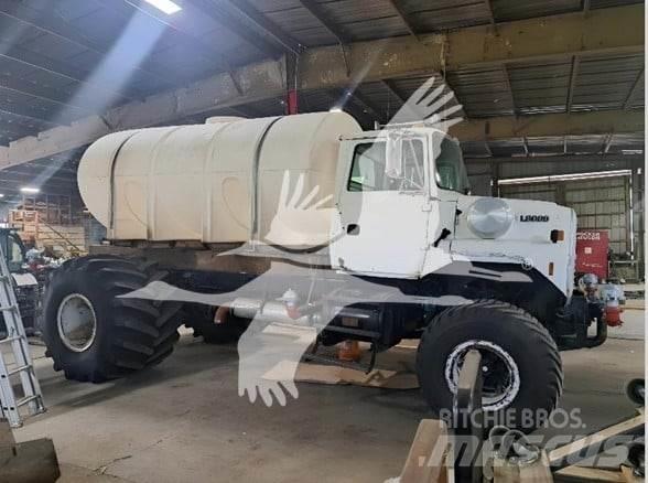 Ford 8000 Vízszállító teherautók