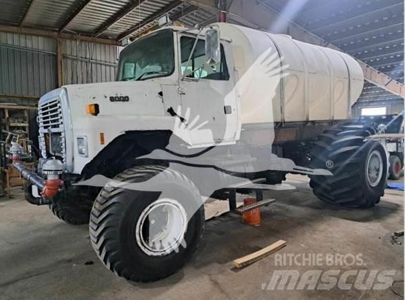 Ford 8000 Vízszállító teherautók