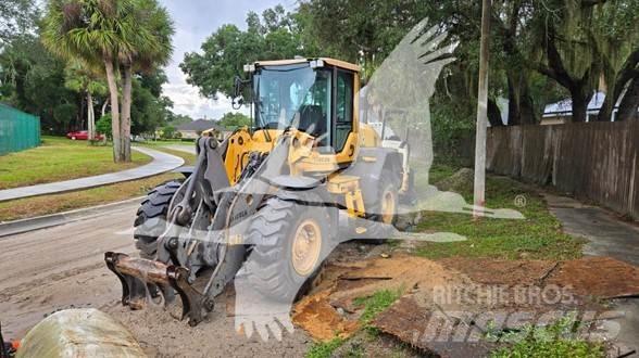 Volvo L70G Gumikerekes homlokrakodók