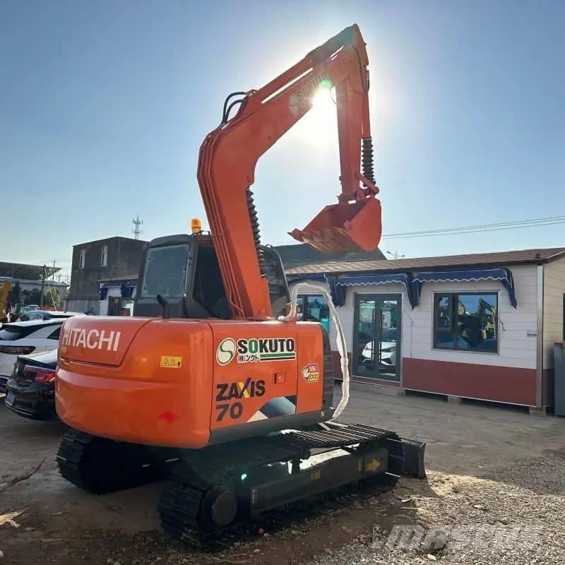 Hitachi ZX 70 Közepes (midi) kotrók 7 t - 12 t