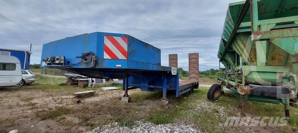 STOKOTA S3N Mélybölcsős félpótkocsik