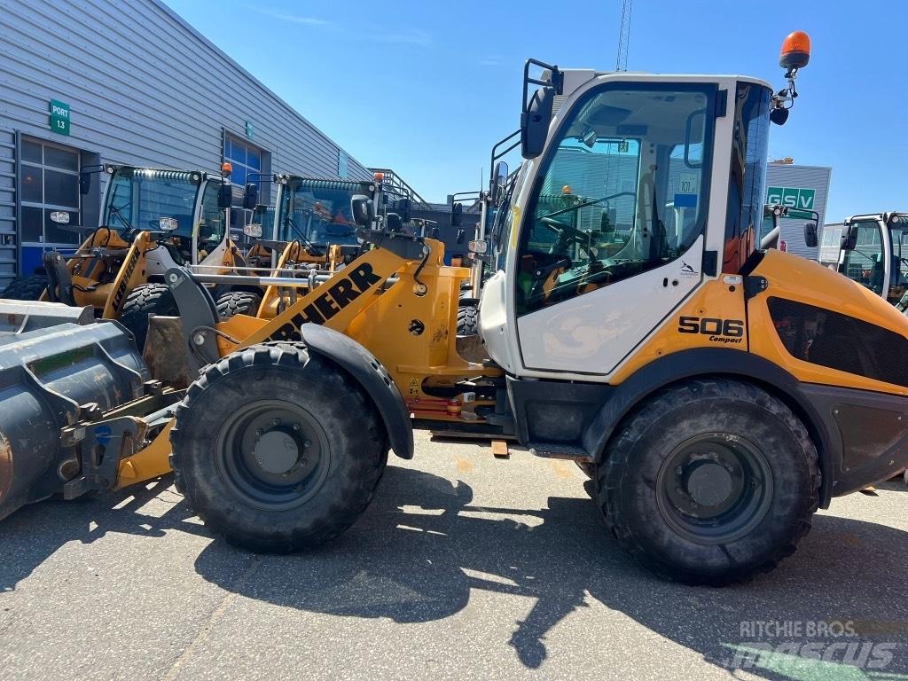 Liebherr L 506 Gumikerekes homlokrakodók