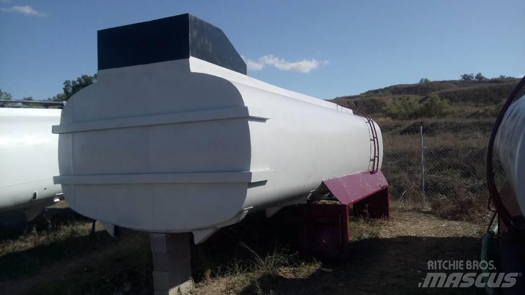  Water tank 8600 lt Haszonjárművek - Egyéb