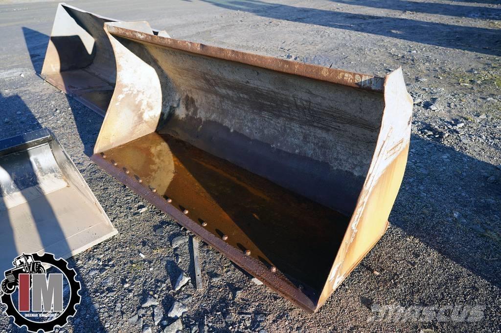Volvo L30 Skopa Kanalak
