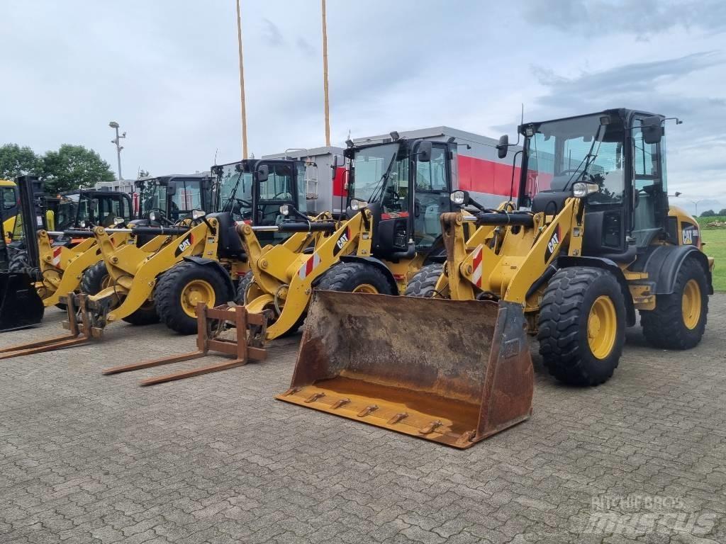 CAT 908 H 2 Gumikerekes homlokrakodók