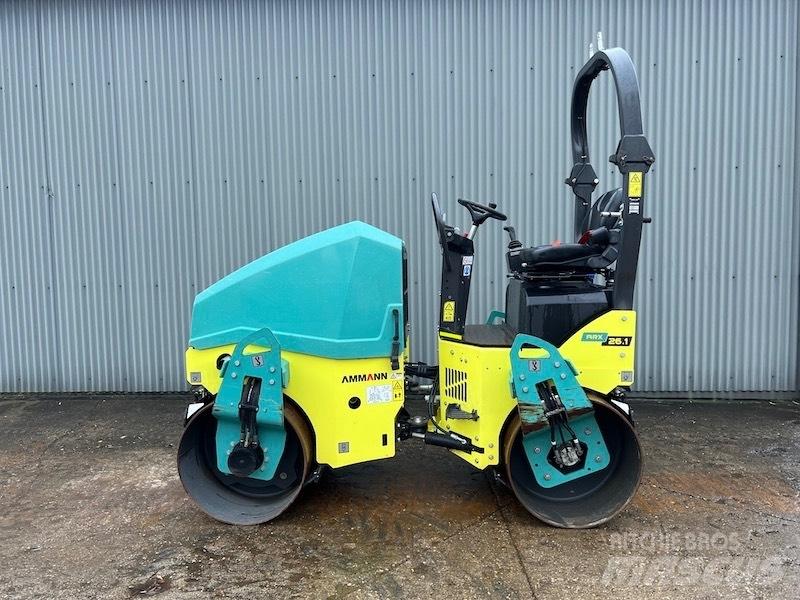 Ammann ARX 26 Ikerdobos hengerek