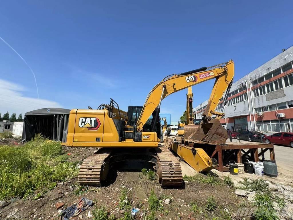 CAT 323GC Lánctalpas kotrók