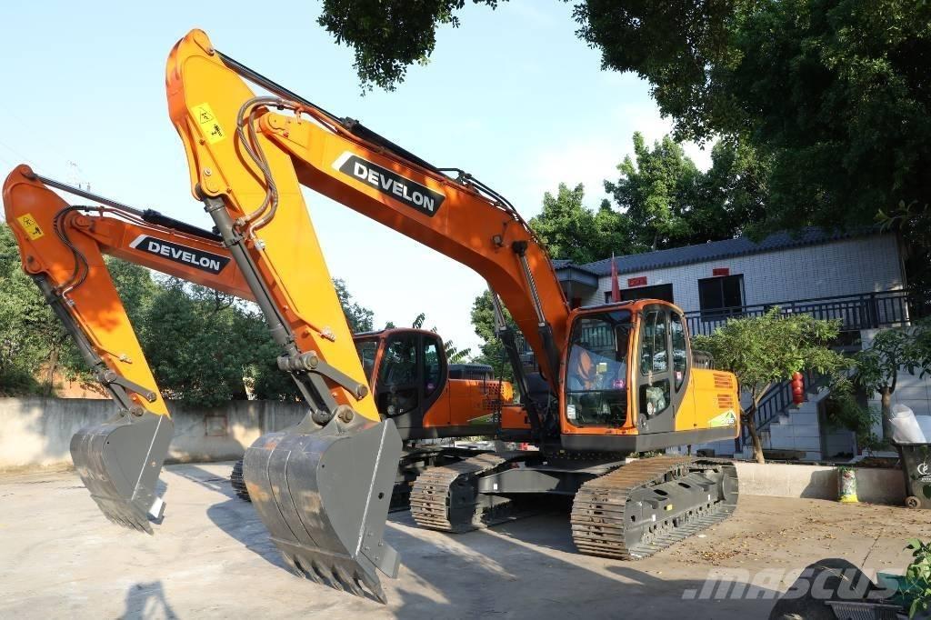 Develon DX 205 Közepes (midi) kotrók 7 t - 12 t