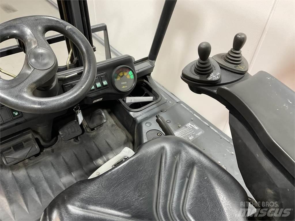 Linde E20 Elektromos targoncák