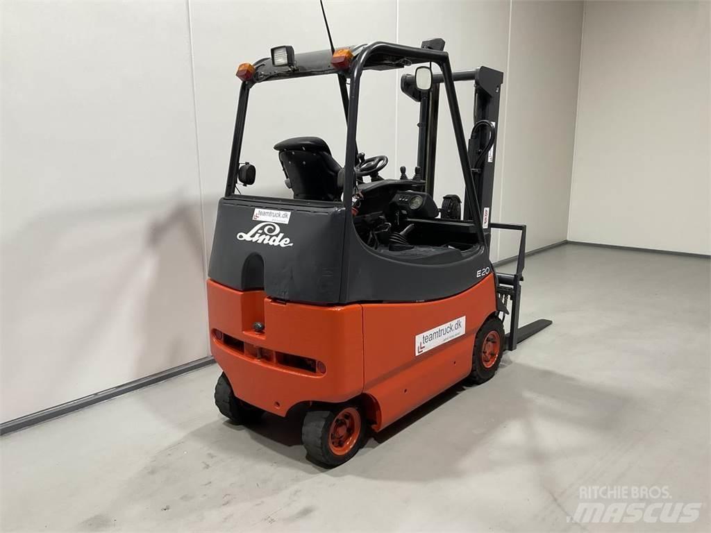 Linde E20 Elektromos targoncák