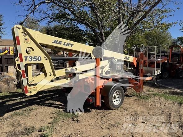 JLG T350 Pótkocsira szerelt emelők és állványok