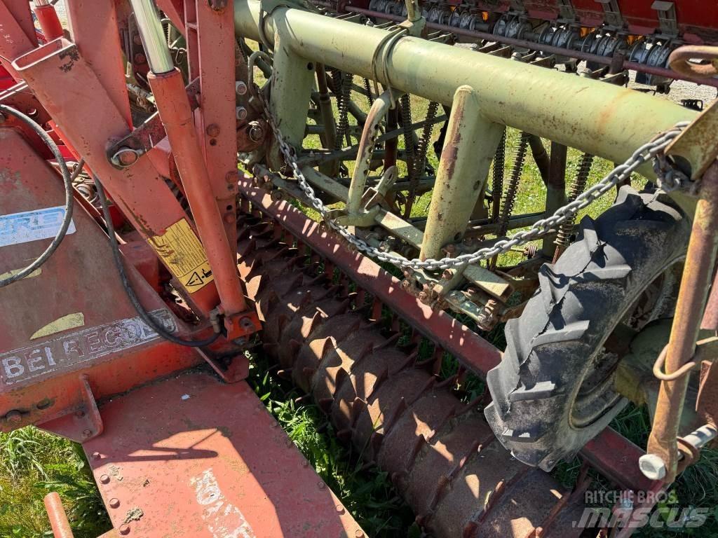 Kuhn NODET + HRB301 Vetőgépek