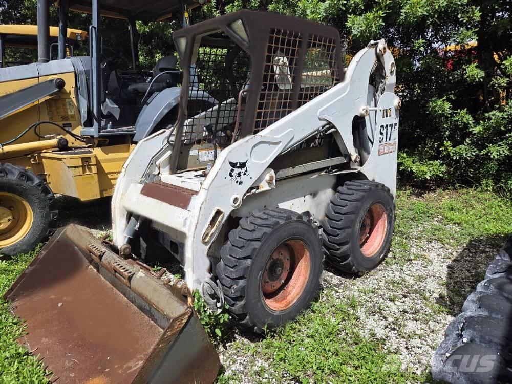 Bobcat S 175 Kompaktrakodók