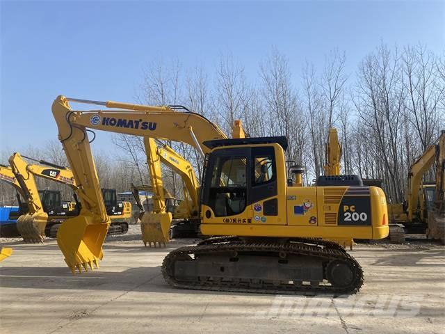 Komatsu PC 200-8N1 Lánctalpas kotrók