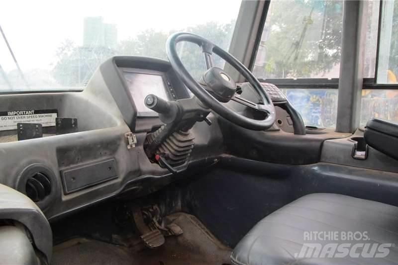 Bell B30D 22000L Egyéb